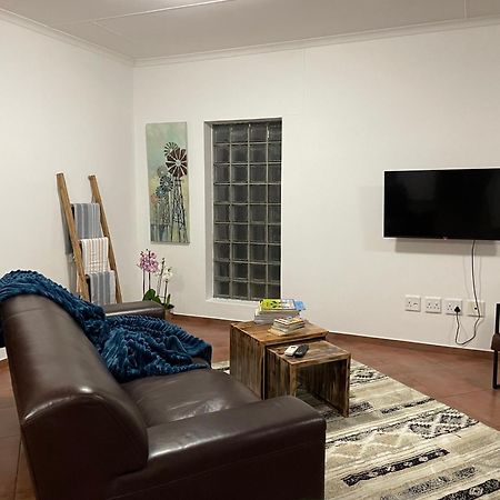 City Comfort Self Catering Windhoek Exterior foto